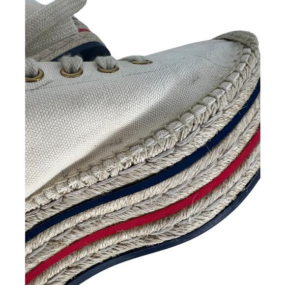 Gucci Cream Lace Up Canvas Logo Platform Espadrilles - Picture 13 of 16